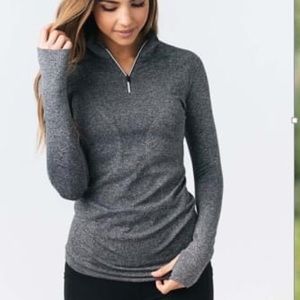 ZYIA Fog performance 1/4 zip (M)